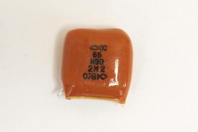 км рыжие; н90 2,2мкф кг 